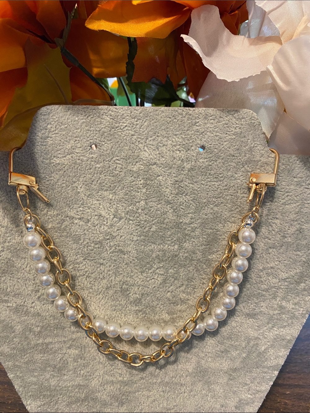 NIP Faux Gold Chain and Faux White Pearl Double Strand Purse Charm.
